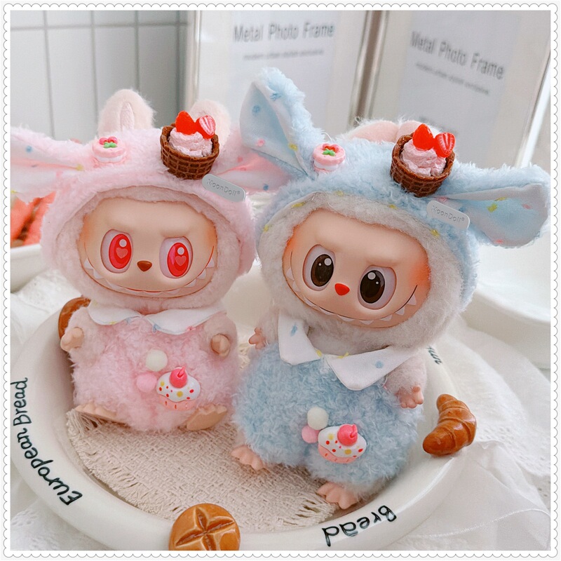 First, Second, and Third Generation Labubu Doll Clothes 17cm Labubu Sitting Party Outfit Strawberry Plush Jumpsuit Headwear First, Second, and Third Generation Labubu Doll Clothes 17cm Labubu Sitting Party Outfit Strawberry Plush Jumpsuit Headwear