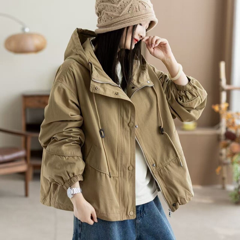 Autumn New Arrival: Japanese-style Vintage Loose-fitting Casual Workwear Hooded Long-sleeve Trench Coat for Women Autumn New Arrival: Japanese-style Vintage Loose-fitting Casual Workwear Hooded Long-sleeve Trench Coat for Women