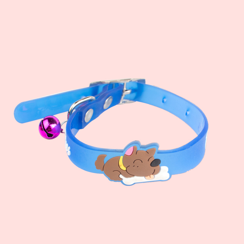 Collar de campana para mascotas collar de goma de color sólido para gatos collar de perros lindos collar para mascotas al por mayor