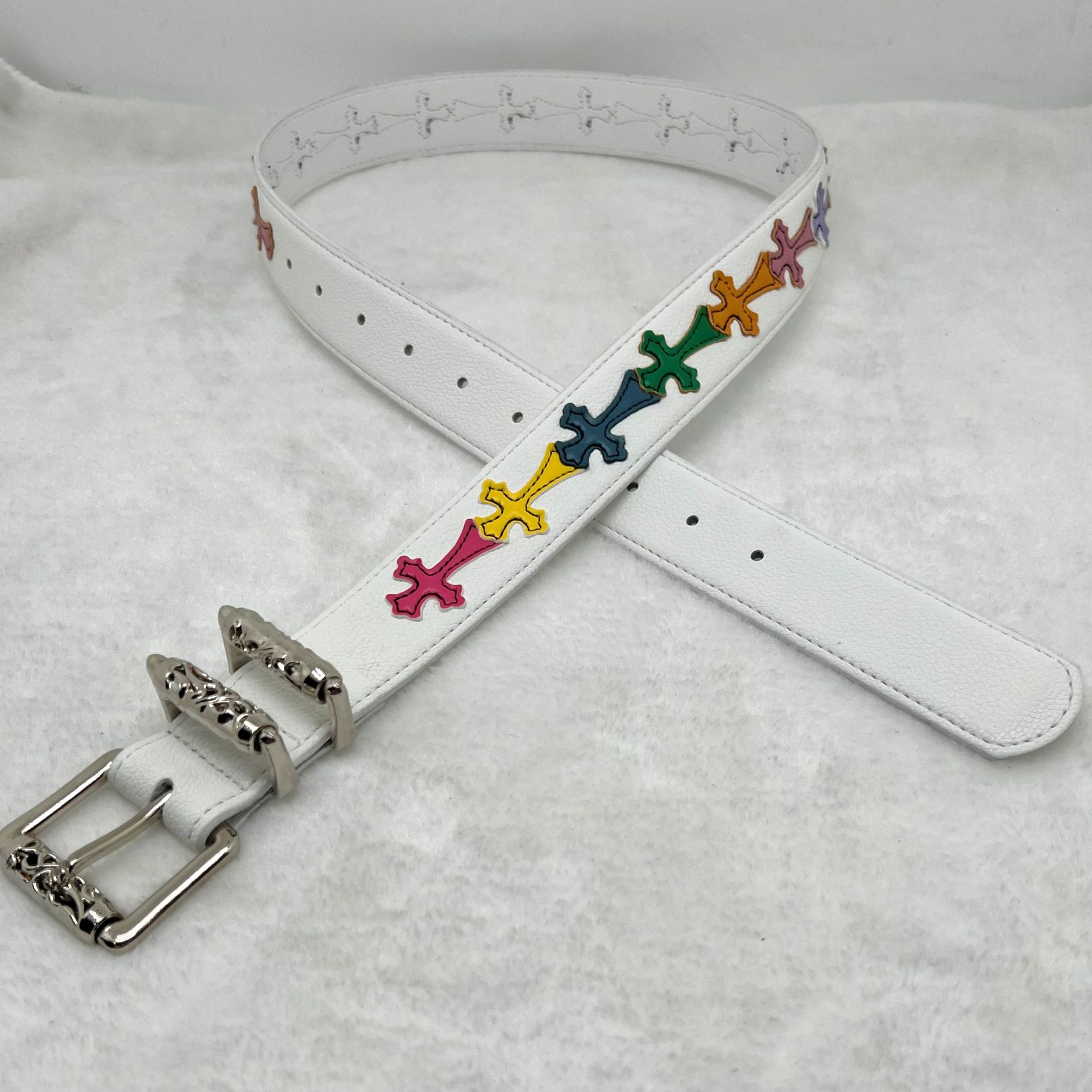 Personalidad patrón de lichi color crox nuevo cinturón masculino y femenino arte juvenil cinturón retro moda vid rodillo diez