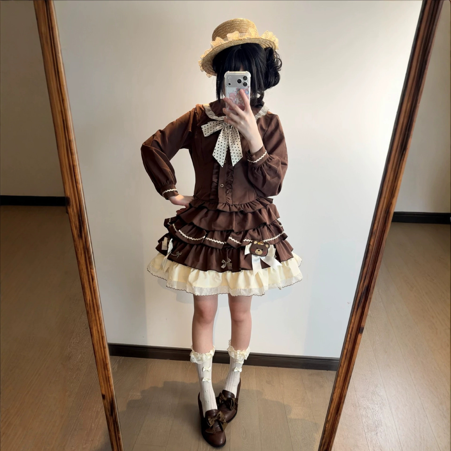 【Chestnut Bear's Autumn】Original and authentic sailor-style sweet girl outfit with ruffled hem, coffee-colored cake skirt, and JK uniform set