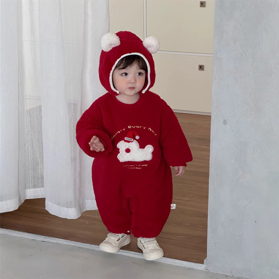 2024 nuevos productos de invierno ropa de bebé engrosamiento acolchado mono 0-2 años bebé lindo súper lindo abrigo de algodón
