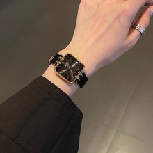2025新款方形黑金手表女款正品复古高级感轻奢小众名牌女表