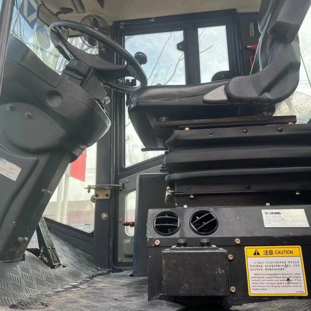 日本酒井全液压双驱双震双钢轮压路机 沥青路面用八九成新 包干活