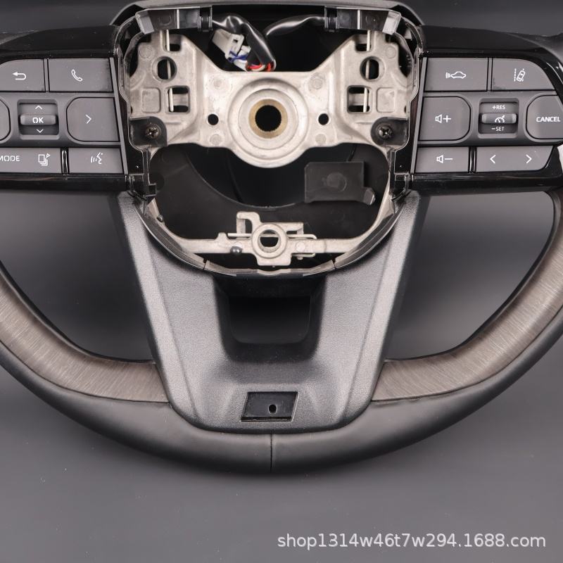 Suitable for Toyota Land Cruiser Tundra Tacoma Supra LC200 luxury wooden steering wheel