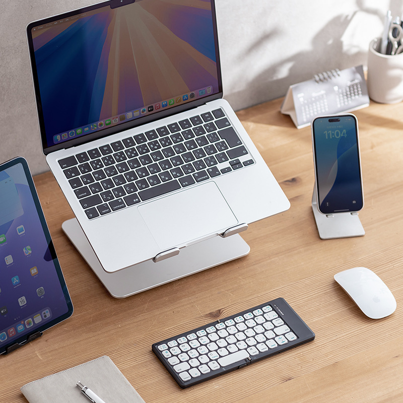 Japan's SANWA Bluetooth Folding Keyboard is portable for office, business, and student use, lightweight, supports multi-device connection, and comes with a mirror Japan's SANWA Bluetooth Folding Keyboard is portable for office, business, and student use, lightweight, supports multi-device connection, and comes with a mirror