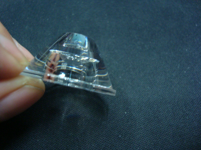 射灯镜片透镜灯杯镜片压克力LED三角压克力