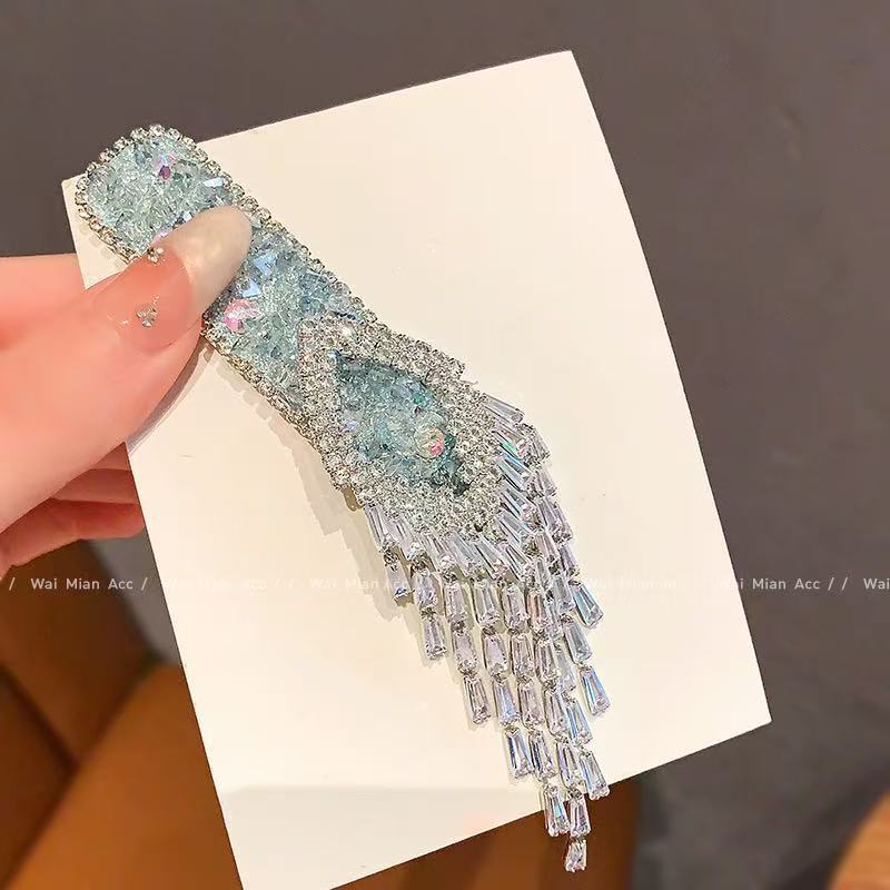 蓝色民族风流苏挂坠国风气质侧边刘海装饰掰掰夹满钻高级风轻奢|undefined