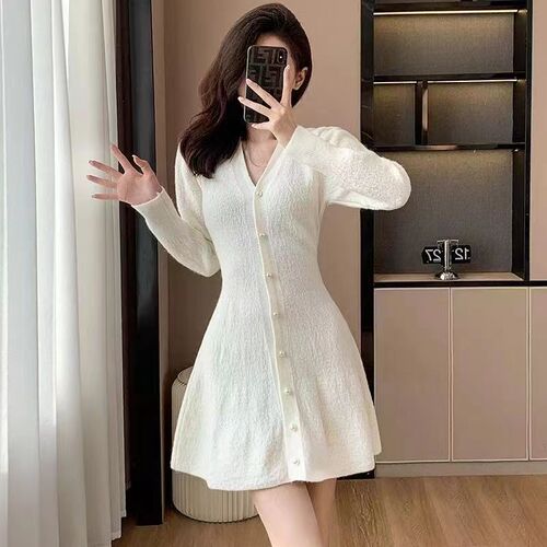 Autumn dress women's pullover mid-long waist knitted skirt autumn and winter knitted base shirt niche long-sleeved thick silk wool dress
