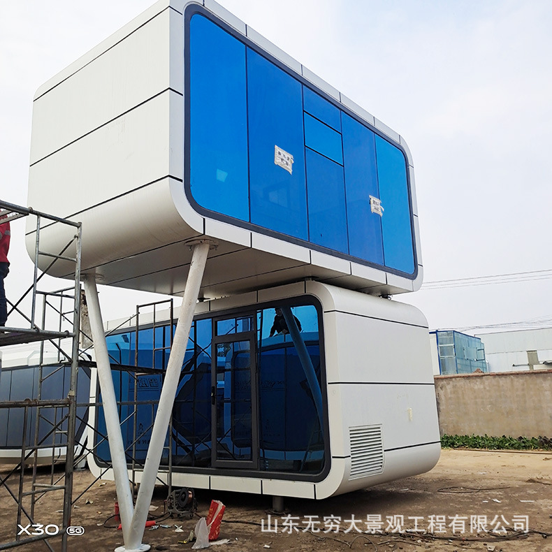 Estructura de acero casa móvil al aire libre creativo Villa tienda oficina doble capa Apple cápsula B & B espacio cápsula