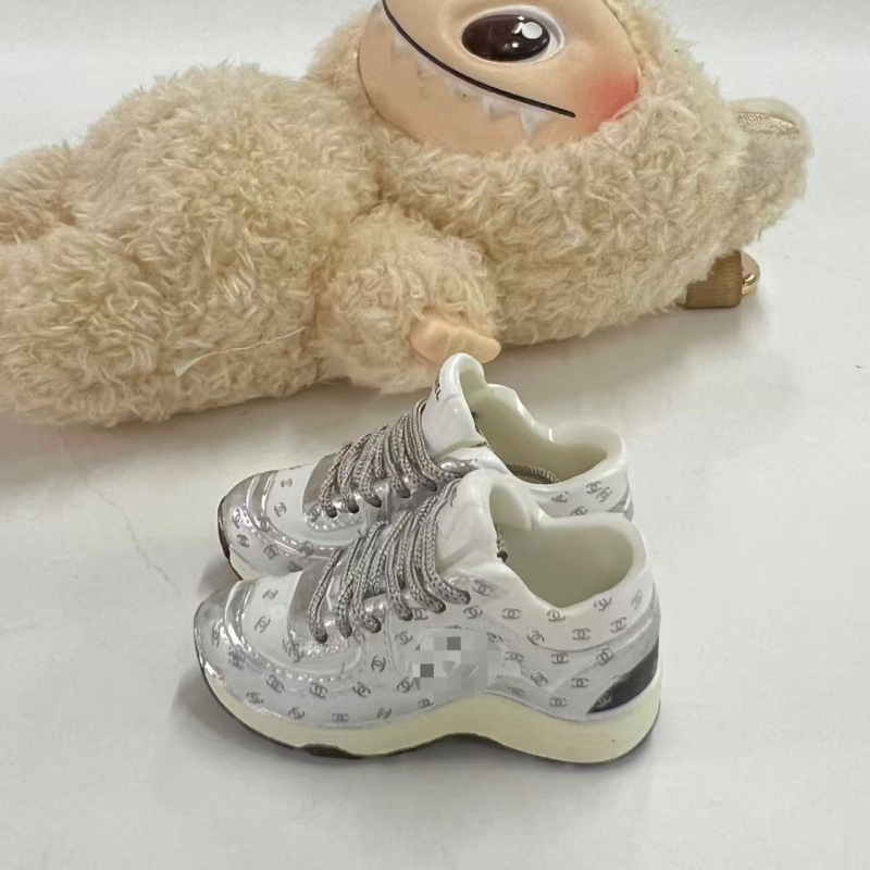 LABUBU Zapatos Rabu Ropa de bebé 17cm felpa vinilo bolso de muñeca colgante para zapatos desnudos caja ciega