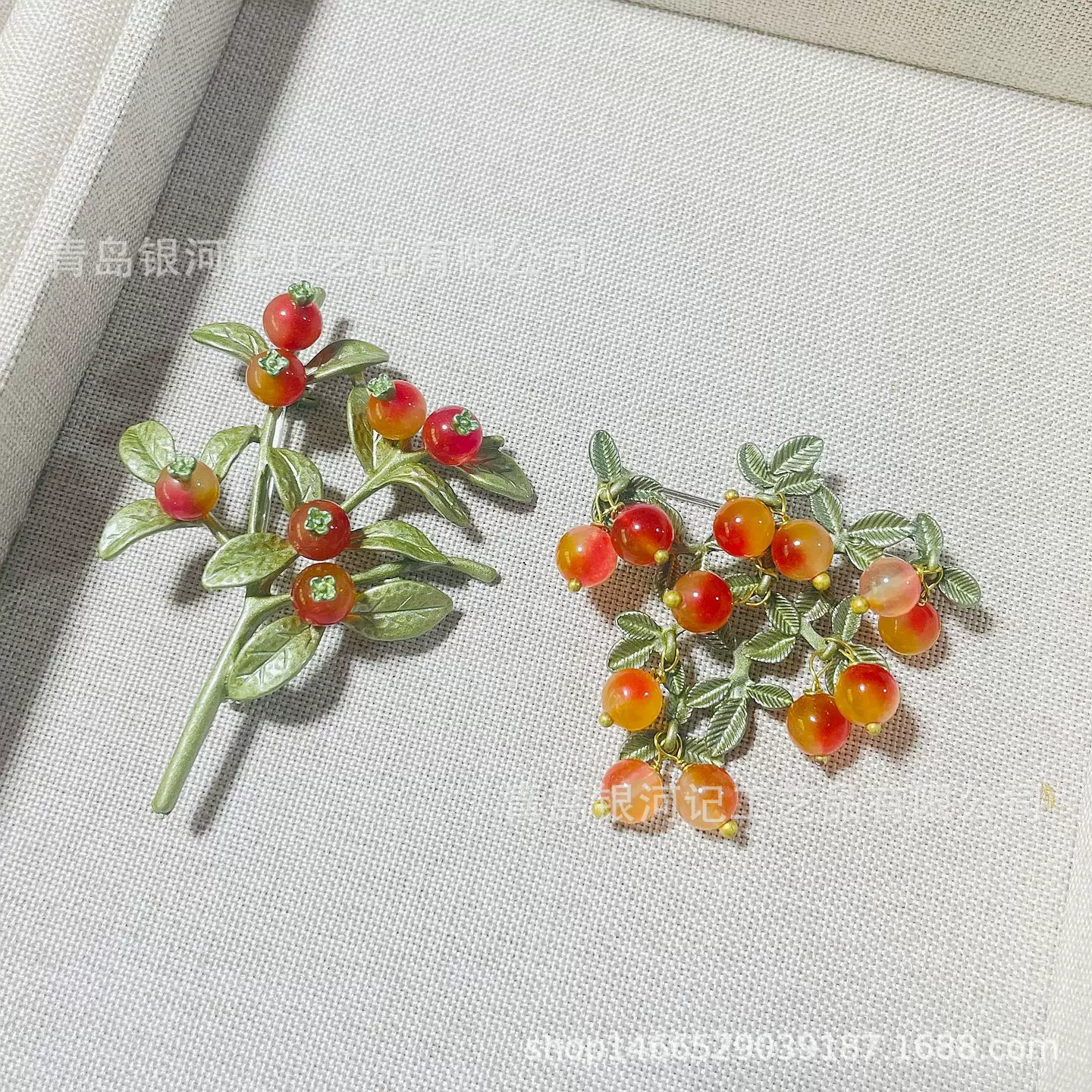 蜜桃色浆果胸针复古优雅高级感柿子胸花女大气百搭西装别针饰批发