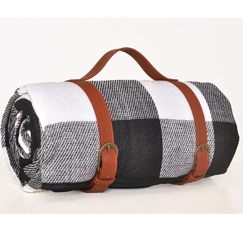 En stock correa de cuero estera de picnic al aire libre estera a prueba de humedad de tres capas engrosada estera de playa suministros para acampar