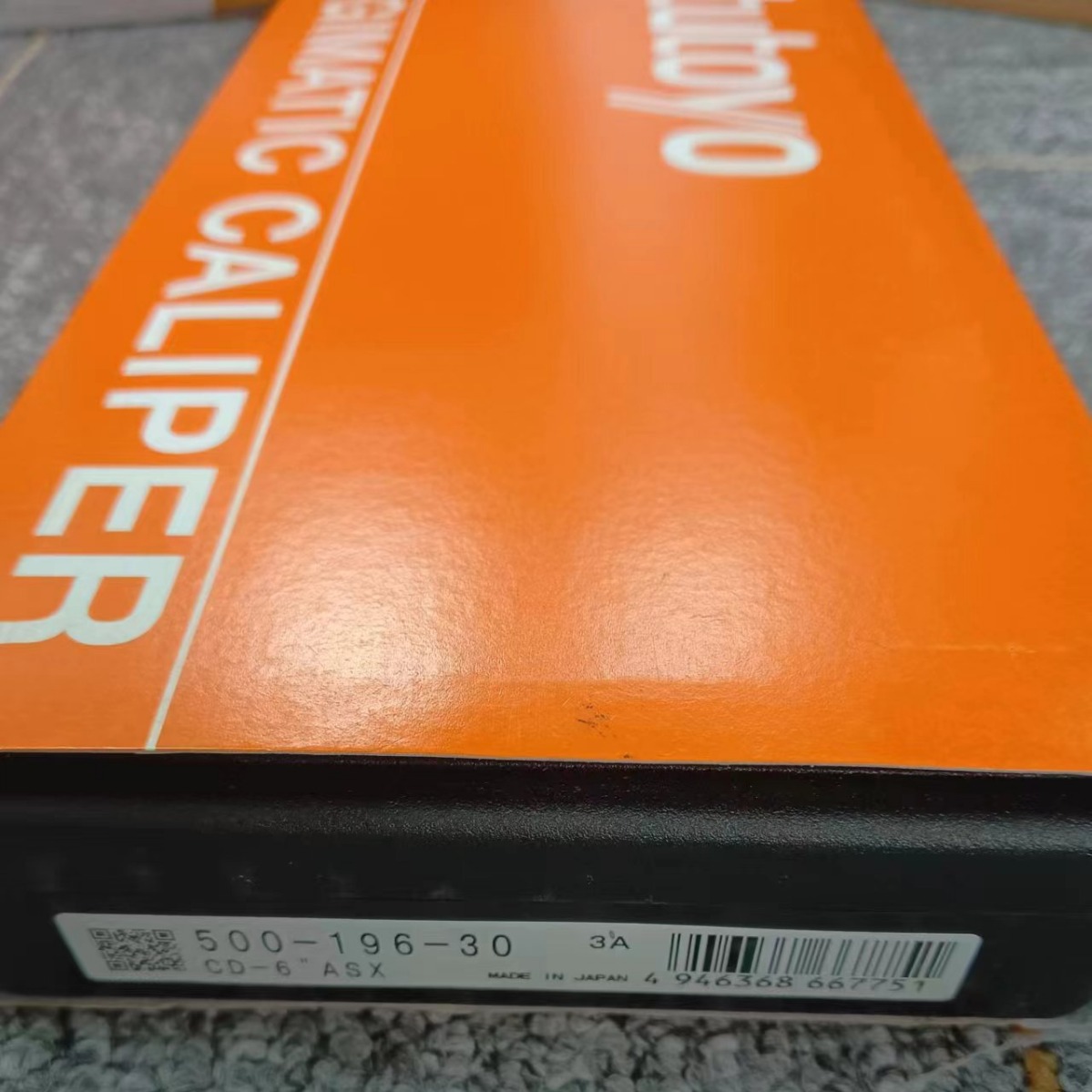 日本Mitutoyo三丰 电子数显卡尺 500-196-30