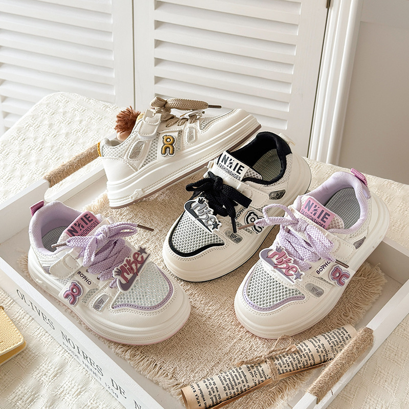Hermosos zapatos de skate para niños primavera y otoño malla transpirable zapatos casuales para niños y niñas zapatos de moda para bebés image 1