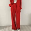 Красный