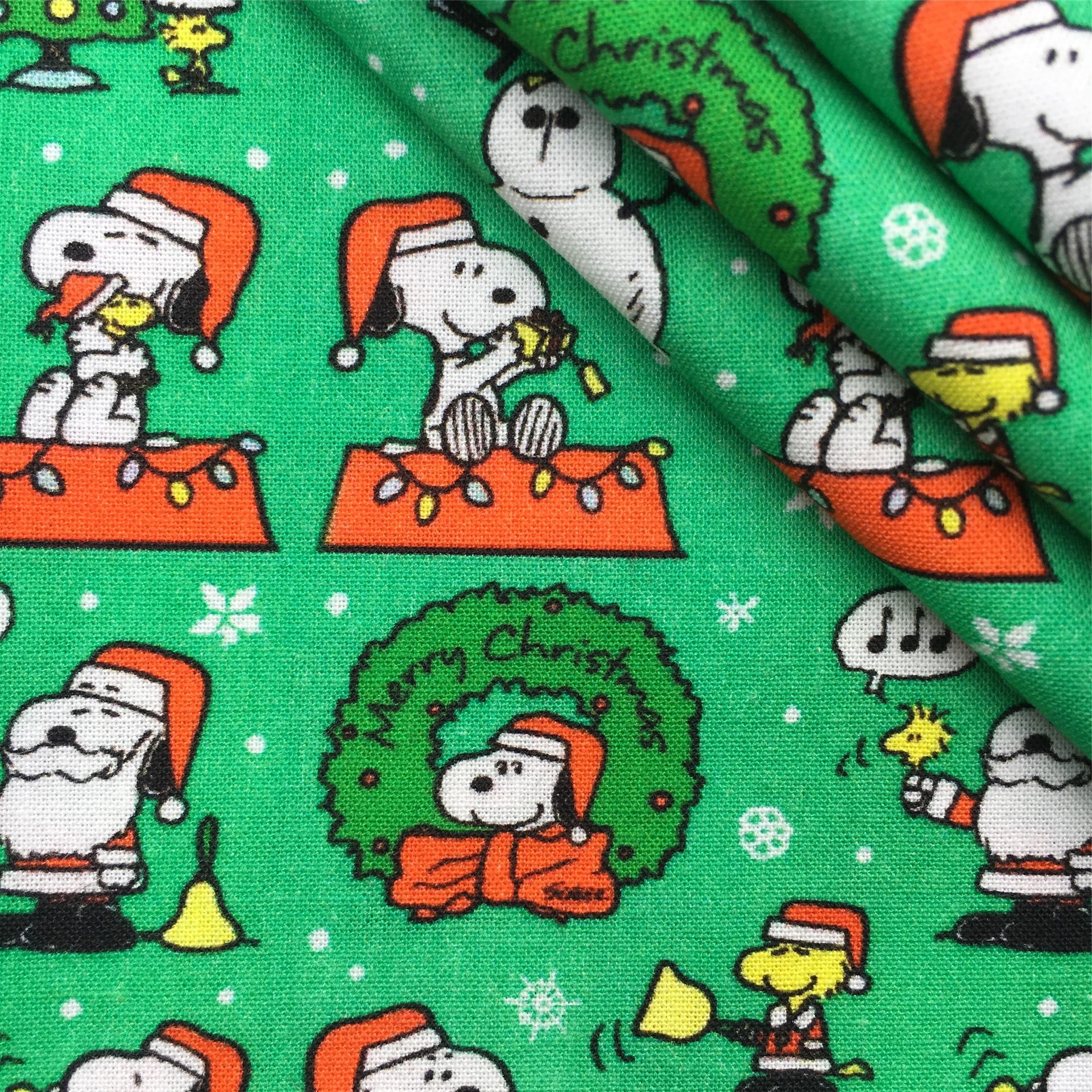 Perro Snoopy impresión de dibujos animados 100% tela de algodón DIY ropa hecha a mano bolsa, 1Yc55667