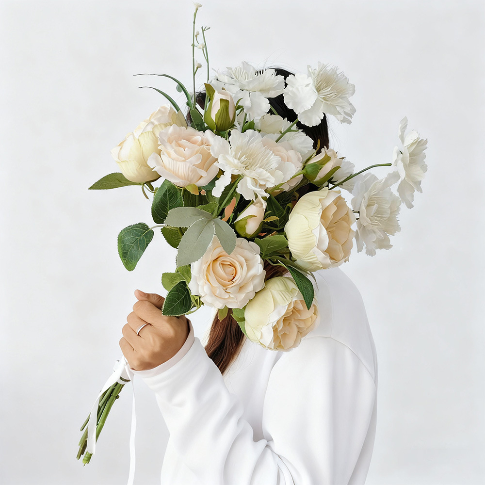 2025 Amazon nuevo producto rosa simulación flores de mano al aire libre vestido de boda props de fotografía boda flores de mano novia