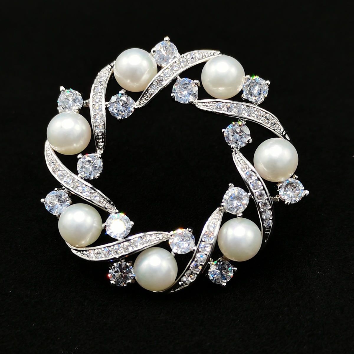 Pearl Brooch High-end Personalized Women's Elegant All-match Fashionable Elegant Suit Pin Accessories Vintage Luxury Corsage