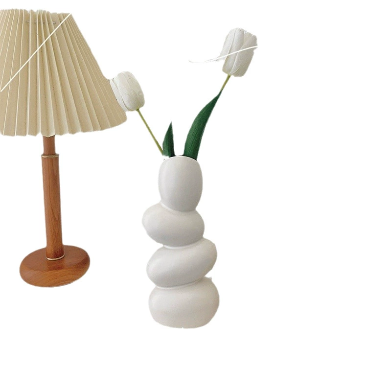 Creative Ceramic Vase, INS Style Pebble Stack, Light Luxury Home Decor, 13.3×7.9×11.7 cm