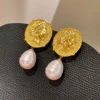 2506022 Metal Portrait Pearl Earrings (S925 Silver Needle)