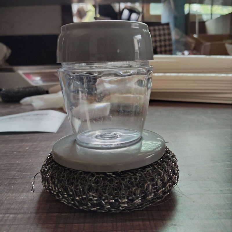 自動液体を加えて食器を洗って台所の家庭用の鍋を洗って怠惰な人が押して、鍋を傷つけないで鍋をきれいにして鍋の神器を磨きます。|undefined