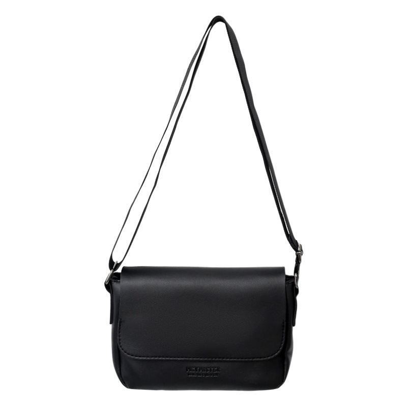 Nicho diseño personalidad Corea del Sur ins bolsa de pecho bolsa de mensajero retro hombres y mujeres pu textura pequeña bolsa cuadrada moda de la calle