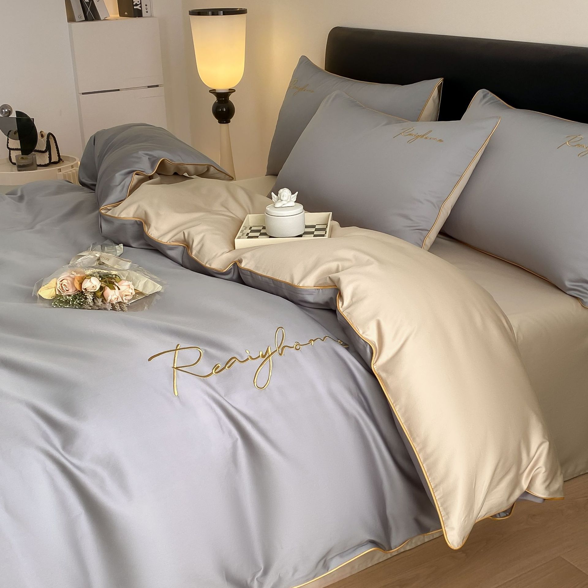 Té con leche gris de moda [tejido de algodón para dormir desnudo agradable para la piel] / Estilo de sábana de 0,9-1,2 m [funda de edredón: 150*200cm] juego de tres piezas
