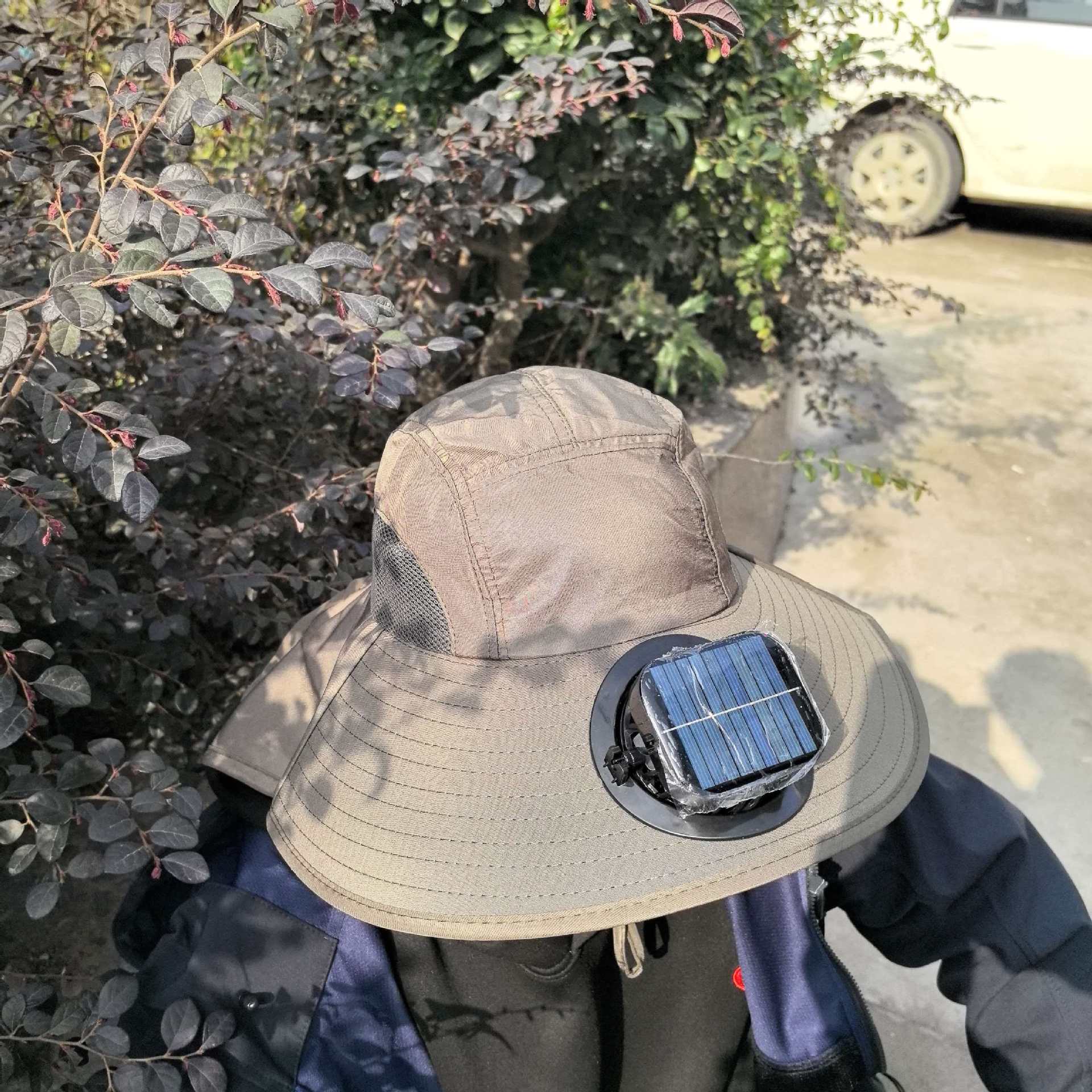 Cloak, sun hat, square air fan