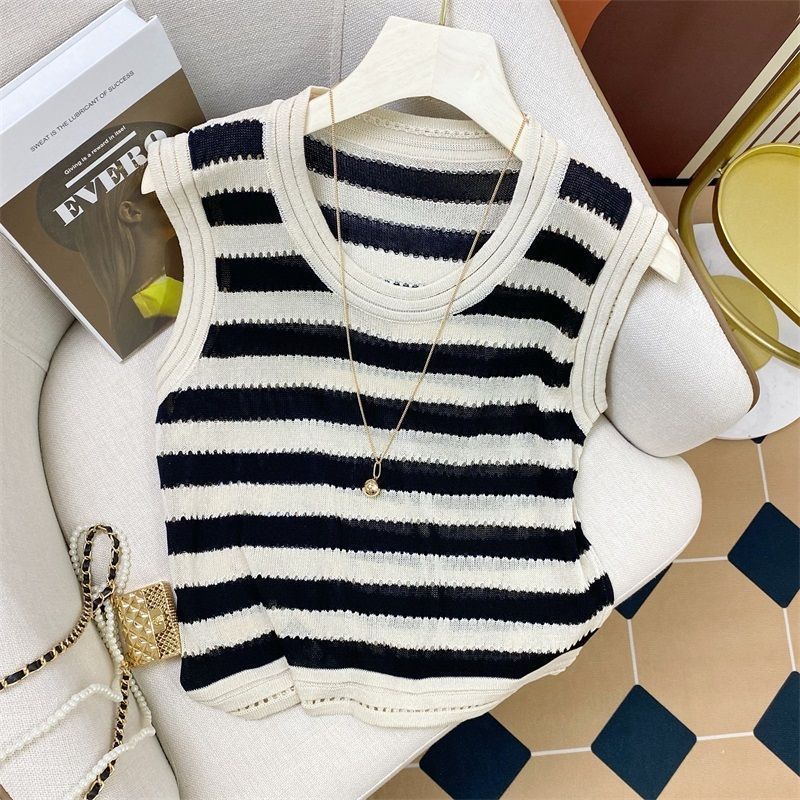 Girls' summer vest, stylish and trendy, Chanel-inspired color-blocked striped knit sleeveless design.