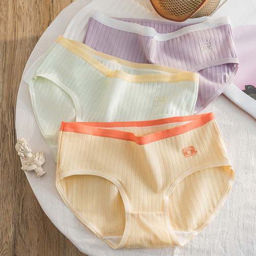 New cotton mid waist drop glue cartoon girl seamless breathable thin underwear, comfortable and simple sports student underwear