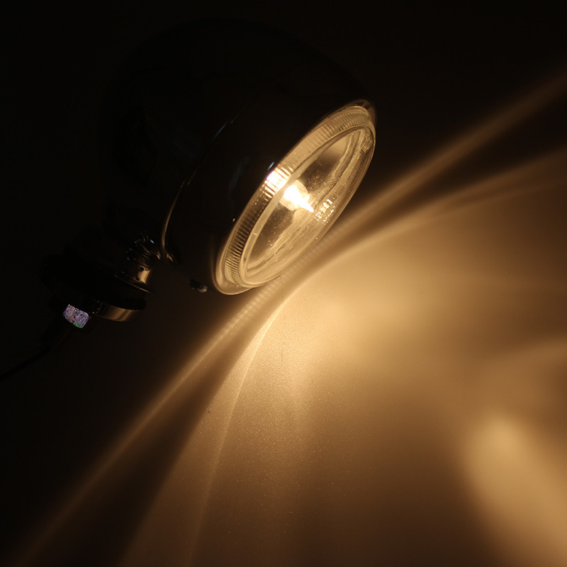 Motorcycle accessories Harley Cruise Prince modified universal retro type installation auxiliary small fog lamp spotlight