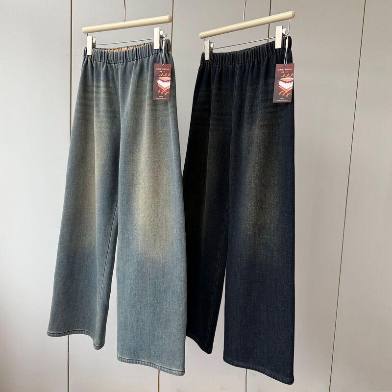 Wasteland Light Blue, Dark Blue, with White Goose down Inserts! Cotton High-Waisted, Soft, Loose, Fleece-Lined Straight-Leg Jeans for Women Wasteland Light Blue, Dark Blue, with White Goose down Inserts! Cotton High-Waisted, Soft, Loose, Fleece-Lined Straight-Leg Jeans for Women