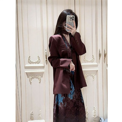 2025年早秋新款个性洋气复古气质宽松长袖西装外套 v领休闲西服女