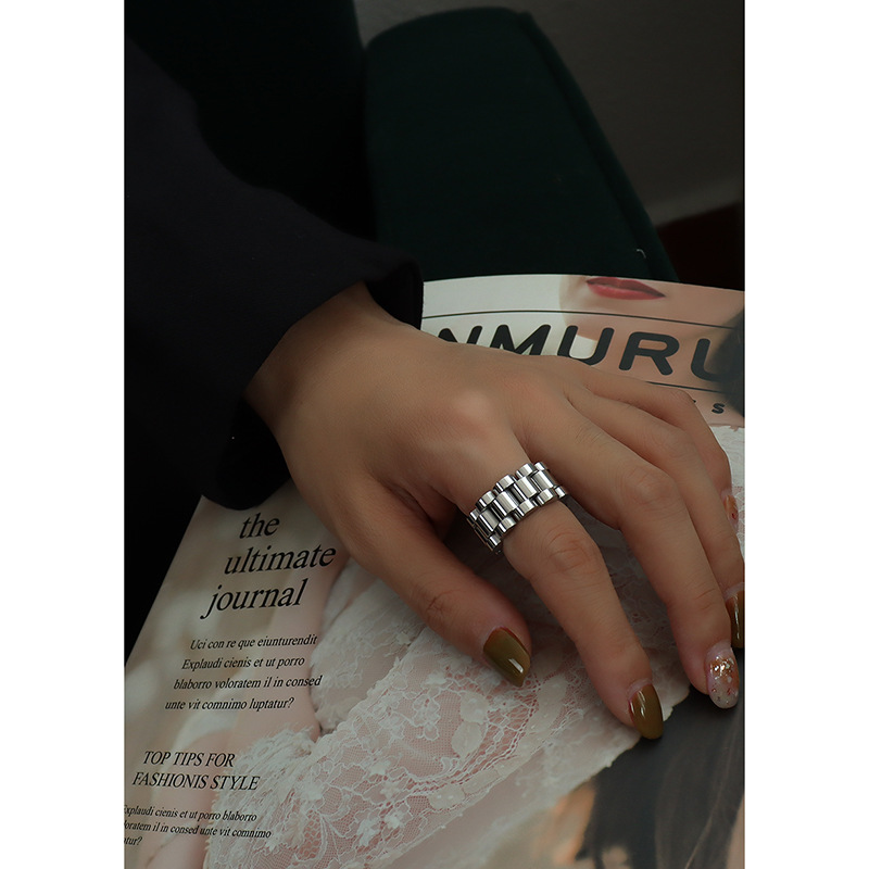 Europa y América exagerada laoliga textura industria pesada combinación hecha a mano anillo de acero de titanio todo-Partido anillo de dedo índice joyería A184