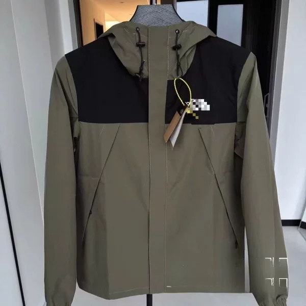 Spring hard-shell printed windbreaker, unisex couple style, urban commuting jacket, classic plaid pattern, wholesale