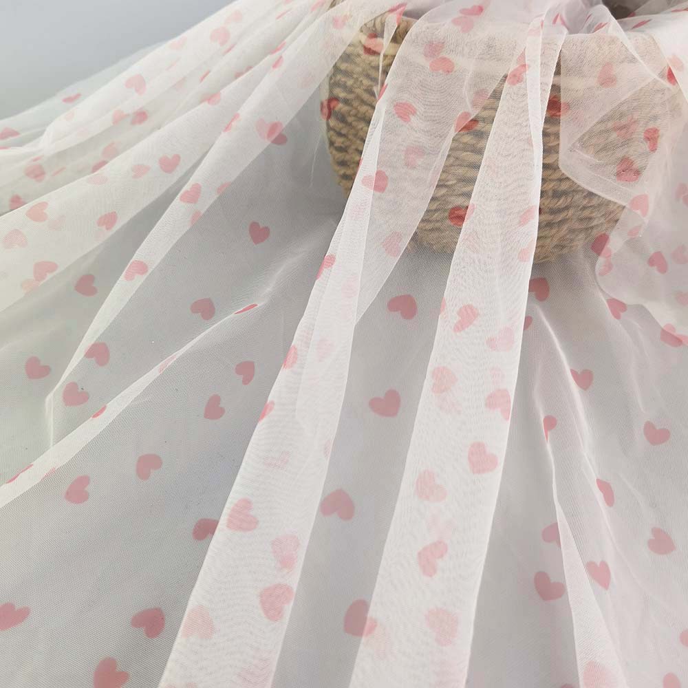 柔软无弹力白色网纱印花数码红色爱心网纱布料 童装春夏新款纱