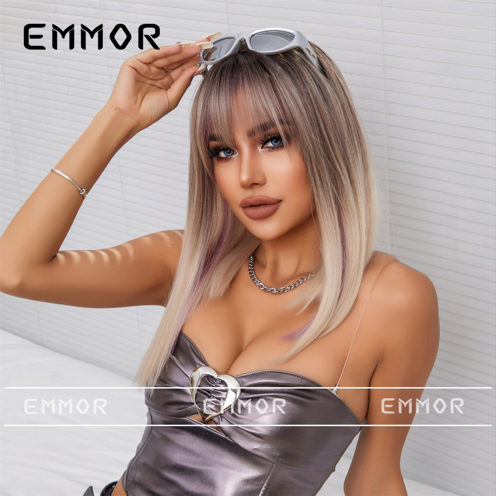 Estilo europeo y americano flequillo beige rosa largo cabello recto belleza reducción de la edad natural sin costuras estilo punk peluca cubierta de la cabeza completa para las mujeres