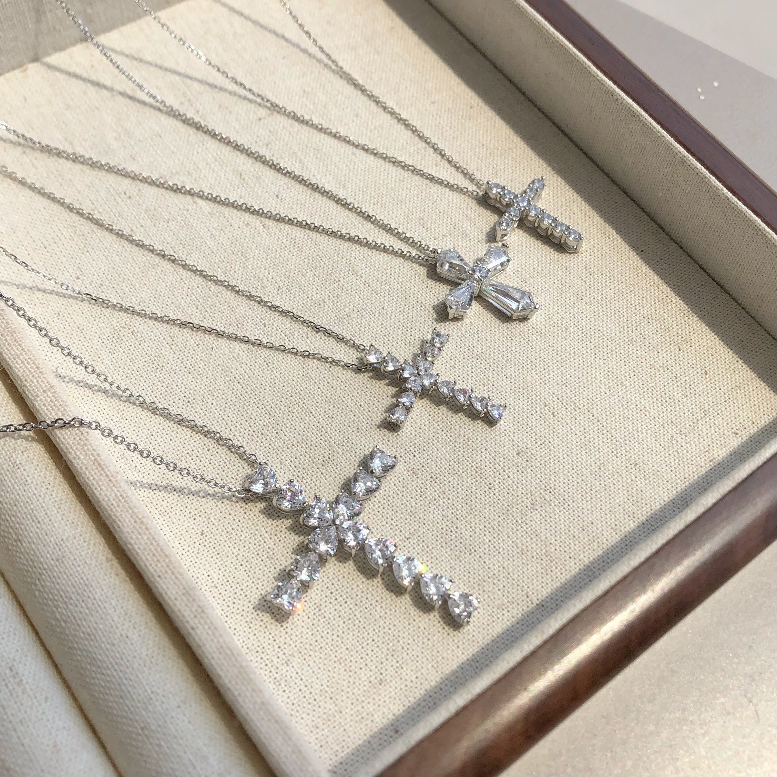 5g Weight 925 Sterling Silver Pendant Material Zircon Inlay Material Pendant Necklace Classification 925 sterling silver Chain Material 1 Piece Quantity Holiday, Daily Occasion 925 Sterling Silver Material Geometric, Cross Pattern Women's Gender Plating, Inlay Design IG Style, Modern Style Style 925 Sterling Silver Zircon Plating Inlay Geometric Cross Pendant Necklace 4