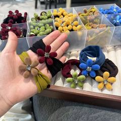 【实拍】秋冬新款时尚植绒花朵宽毛巾圈发圈高弹不伤发高马尾发饰