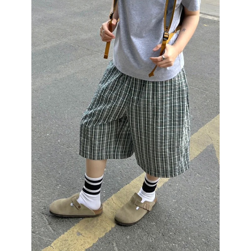 Blue and Green Plaid Oversized Cropped Pants for Men and Women, 2026 Summer American Retro Lazy Style Loose Versatile Casual Shorts