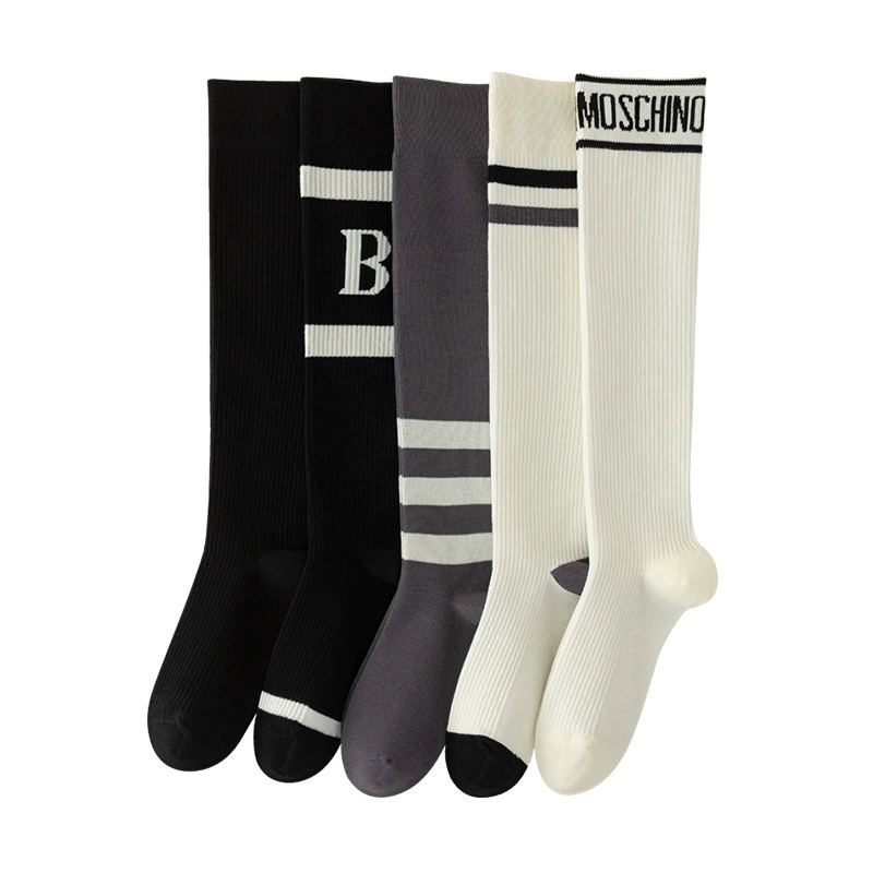 Black and white element stress calf socks, bone bone socks, antibacterial odor, anti -odor resistance, socks, showing thin and shaping JK socks