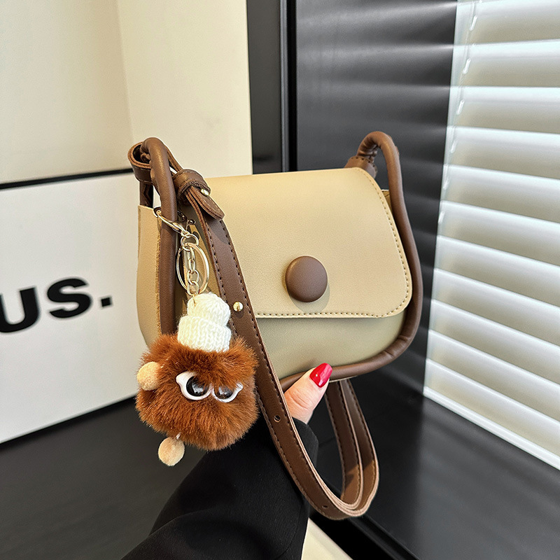 New Women's Small Bag 2025 Popular New Shoulder High Fashionable Fashion Explosions Shoulder Underarm Bag Casual All-match