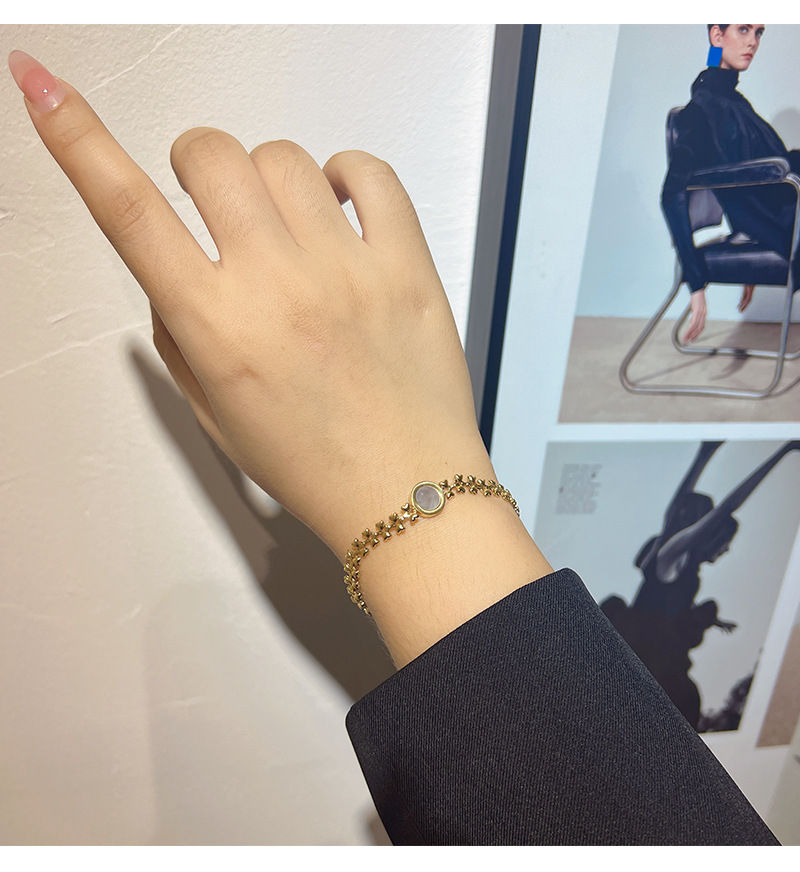 Lady Heart Shape Titanium Steel Plating Shell Bracelets 1 Piece