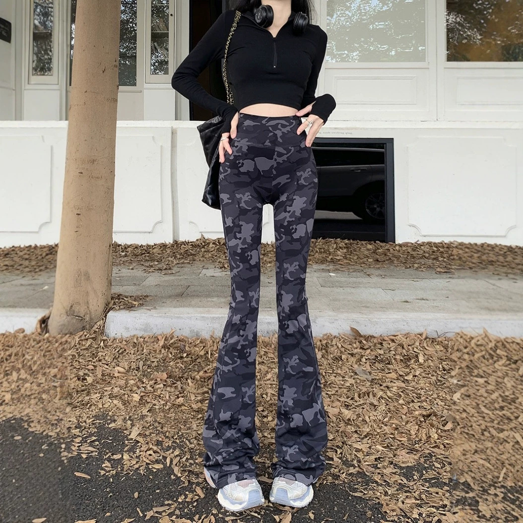 新款迷彩百搭微喇裤女装高腰显瘦瑜伽喇叭裤时尚显高运动美式休闲