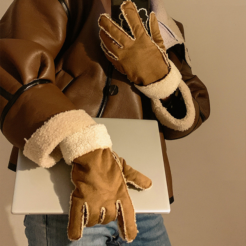 Wildleder-Fünffingerhandschuhe für Damen für den Winter, warm, samtig, winddicht und kältebeständig, für Elektrofahrzeuge, süß im Winter_voghion.com