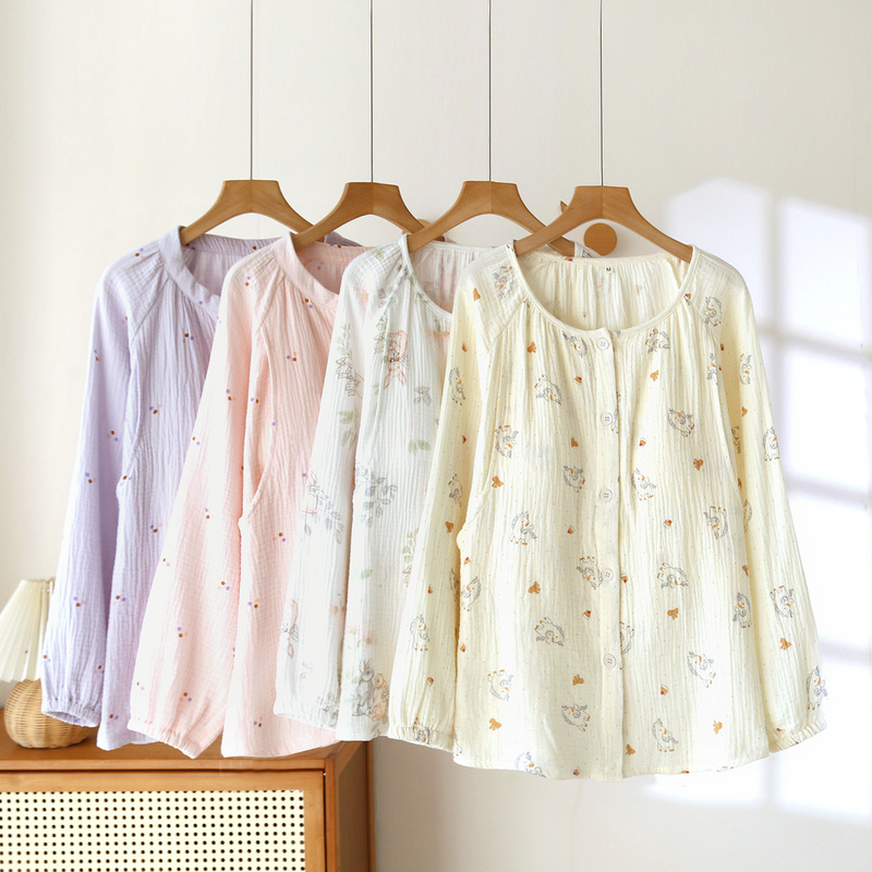 New Style Crepe Postpartum Top with Removable Chest Pads, Pure Cotton Cardigan, Double-Layer Gauze Nursing Postpartum Clothing Manufacturer New Style Crepe Postpartum Top with Removable Chest Pads, Pure Cotton Cardigan, Double-Layer Gauze Nursing Postpartum Clothing Manufacturer