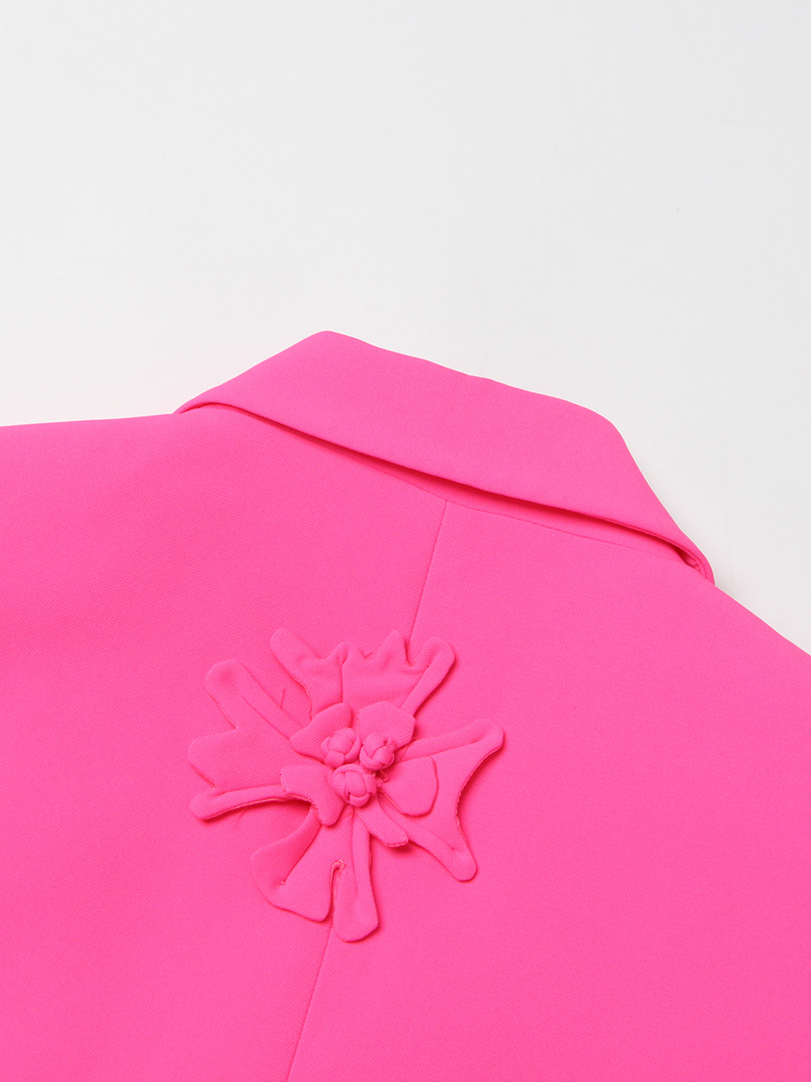 Blazer donna elegante con revers e decorazione floreale 3d_voghion.com
