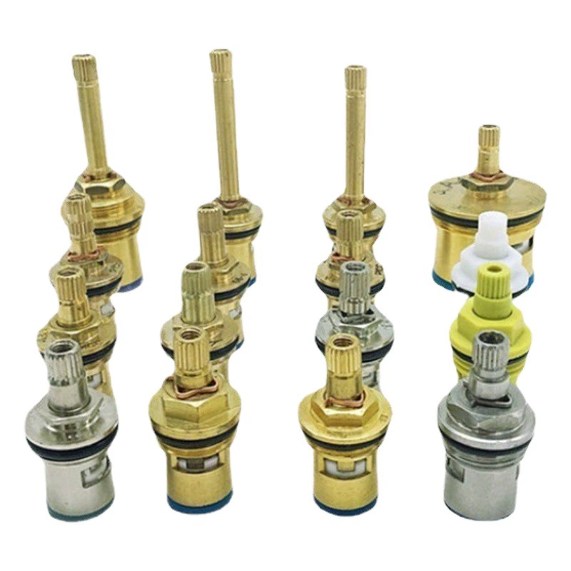 Одинарный холодный клапан, различные утолщенные исполнения с стопорным кольцом, медный корпус клапана, керамический диск, универсальный угловой клапан для смесителей, скрытый клапан.