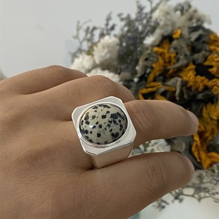 �¿��uβ�ƙE�A���cʯ��ָ��Ů�Ƕ�p��С���OӋ���а�ָ��H��ָ